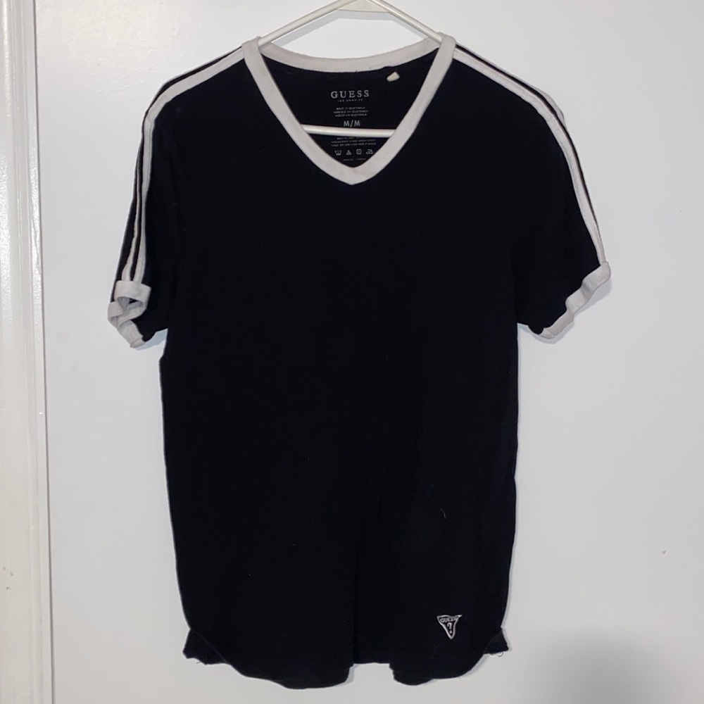 Guess Striped Shoulder Tee